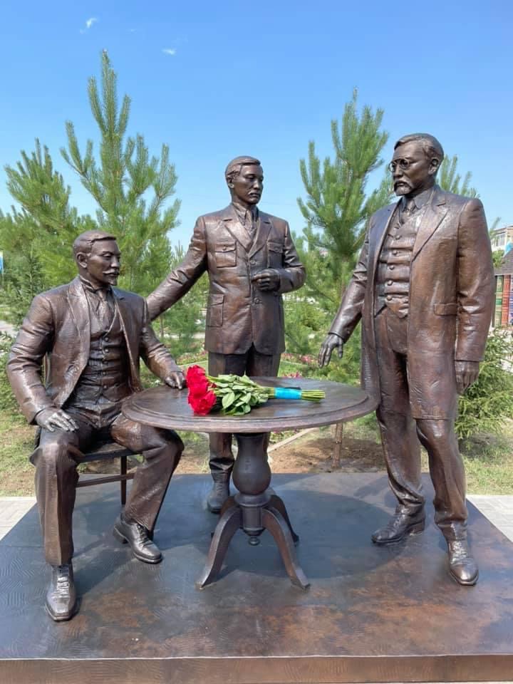 Елордада Алаш арыстарына ескерткіш орнатылды