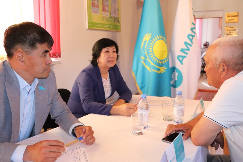 Мобильді қоғамдық қабылдау өкілдері Жалағаш, Сырдария аудандарында болды