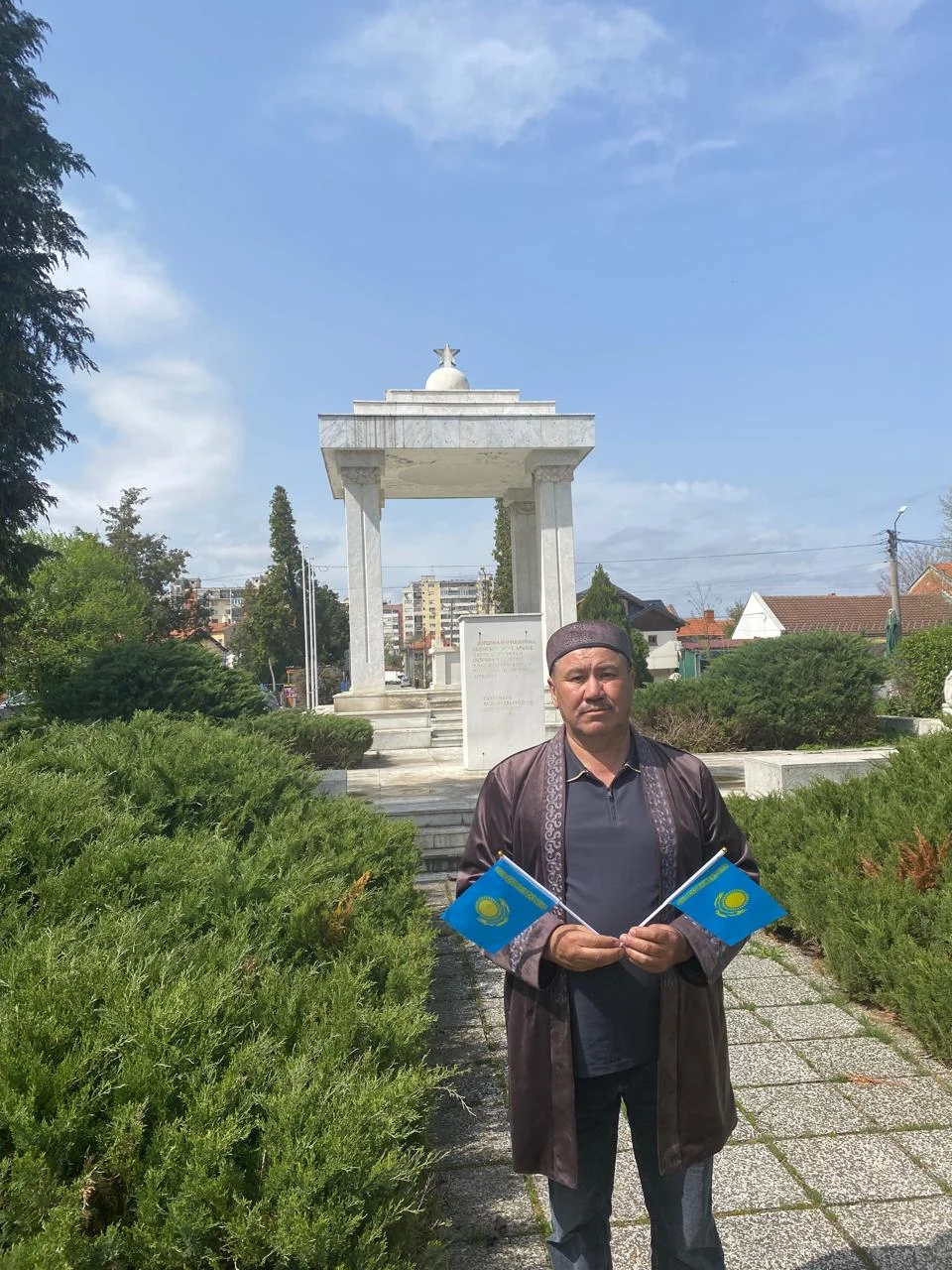 Олар ата аманатын орындады