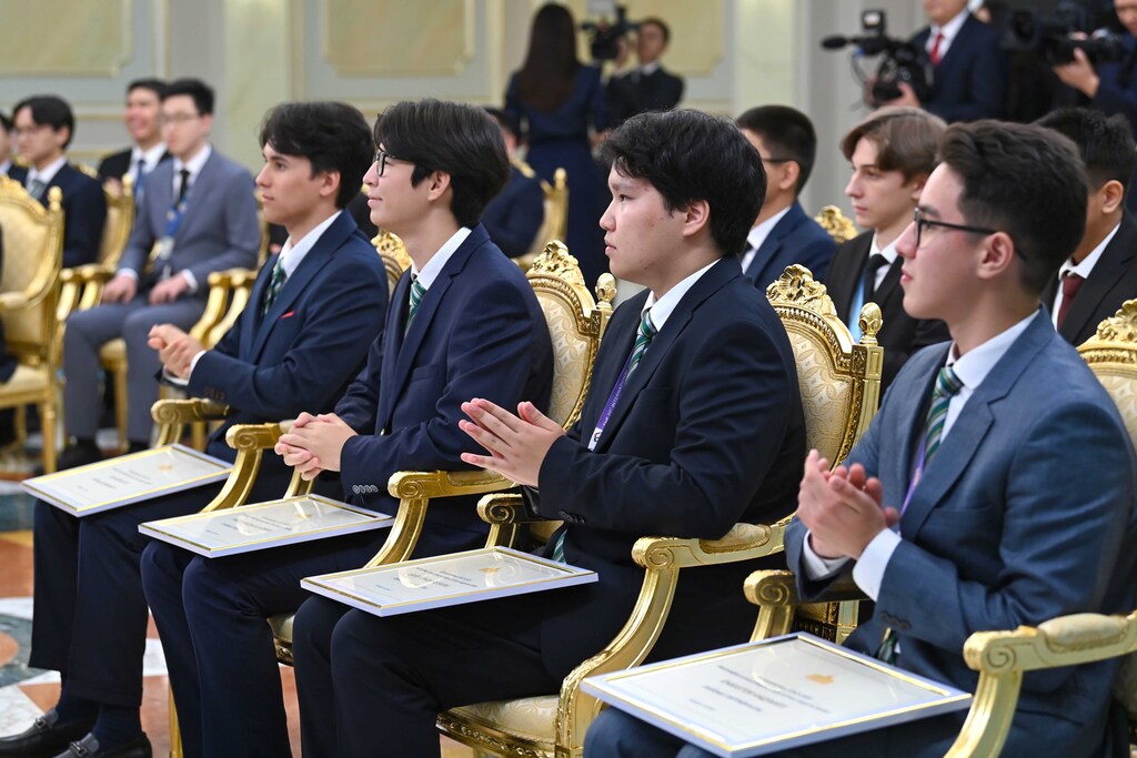 Болашақ жасампаз жастардың қолында