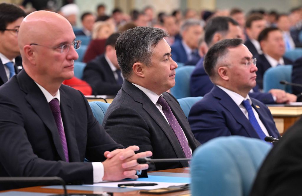 Мемлекет басшысы Қасым-Жомарт Тоқаевтың «Жасанды интеллект дәуіріндегі Қазақстан: өзекті мәселелер және оны түбегейлі цифрлық өзгерістер арқылы шешу» атты Қазақстан халқына Жолдауы