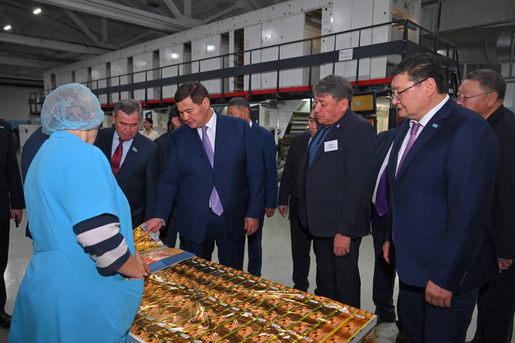 Сыр өңірінің делегациясы Семейдегі бірқатар нысандарды аралады