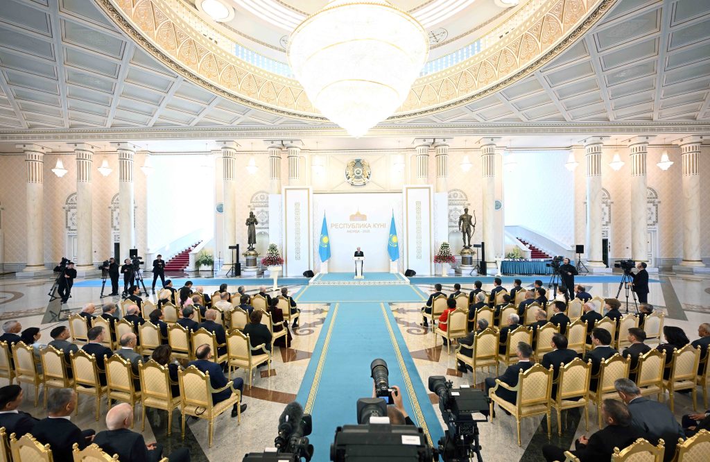 Мемлекет басшысы Қасым-Жомарт Тоқаевтың Республика күніне арналған салтанатты жиында сөйлеген сөзі