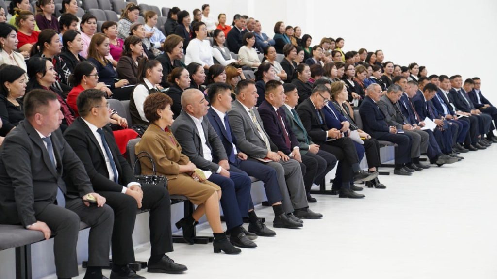 «Адалдық. Заң. Ашықтық» тақырыбында семинар-кеңес өтті