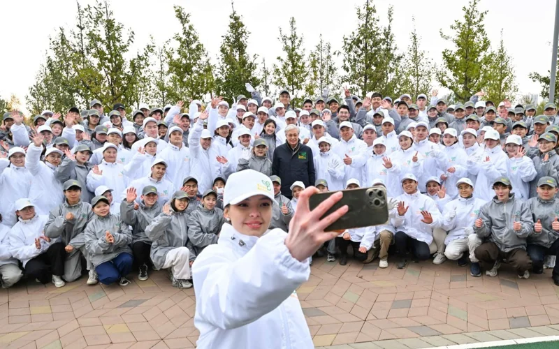 Мемлекет басшысы «Таза Қазақстан» экологиялық акциясына қатысты