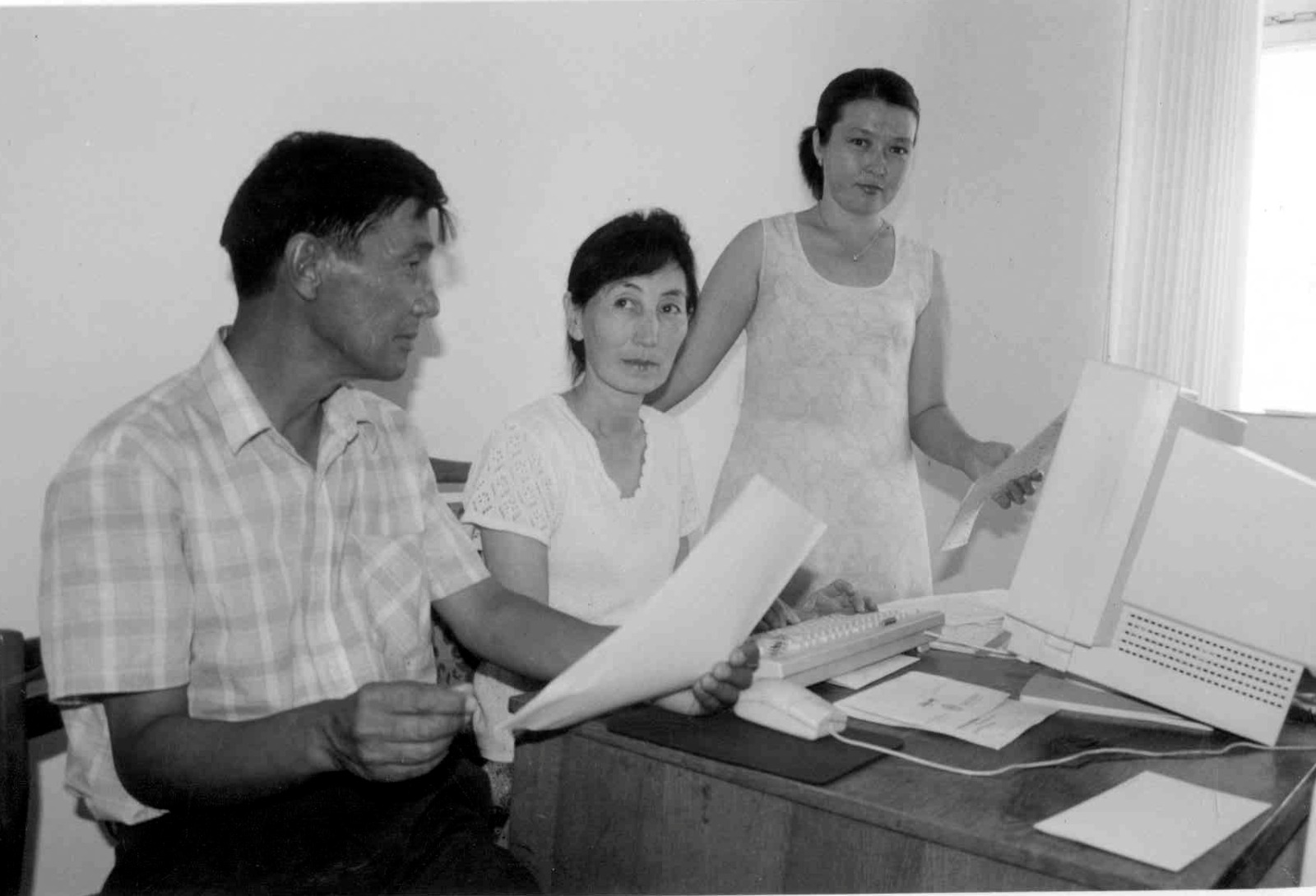 Өмір өтті-ау зулап ағып...