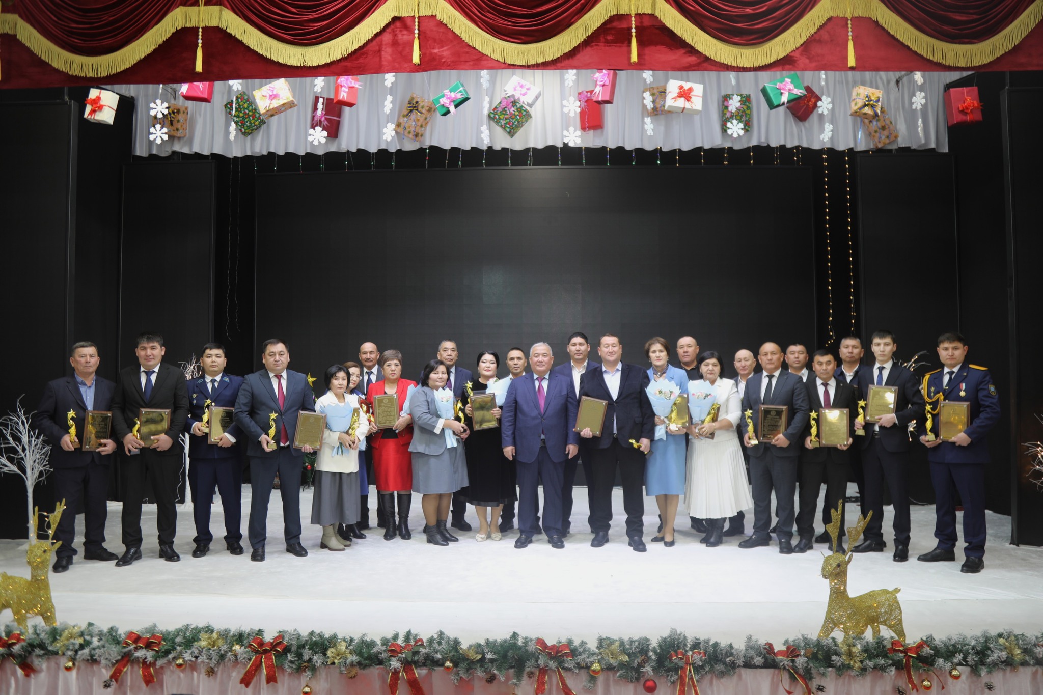 Жыл үздіктерін айқындаған қорытынды кеш өтті