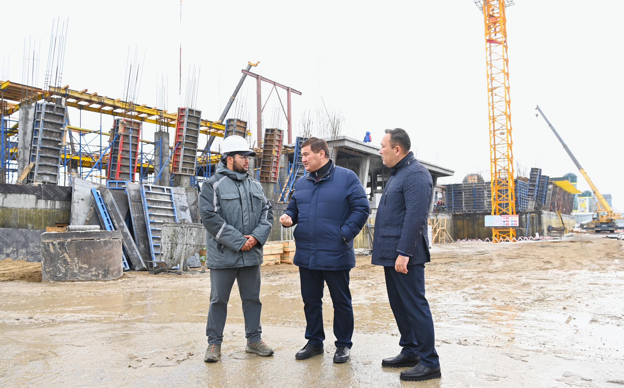 Қала аумағындағы құрылыс нысандарын аралады