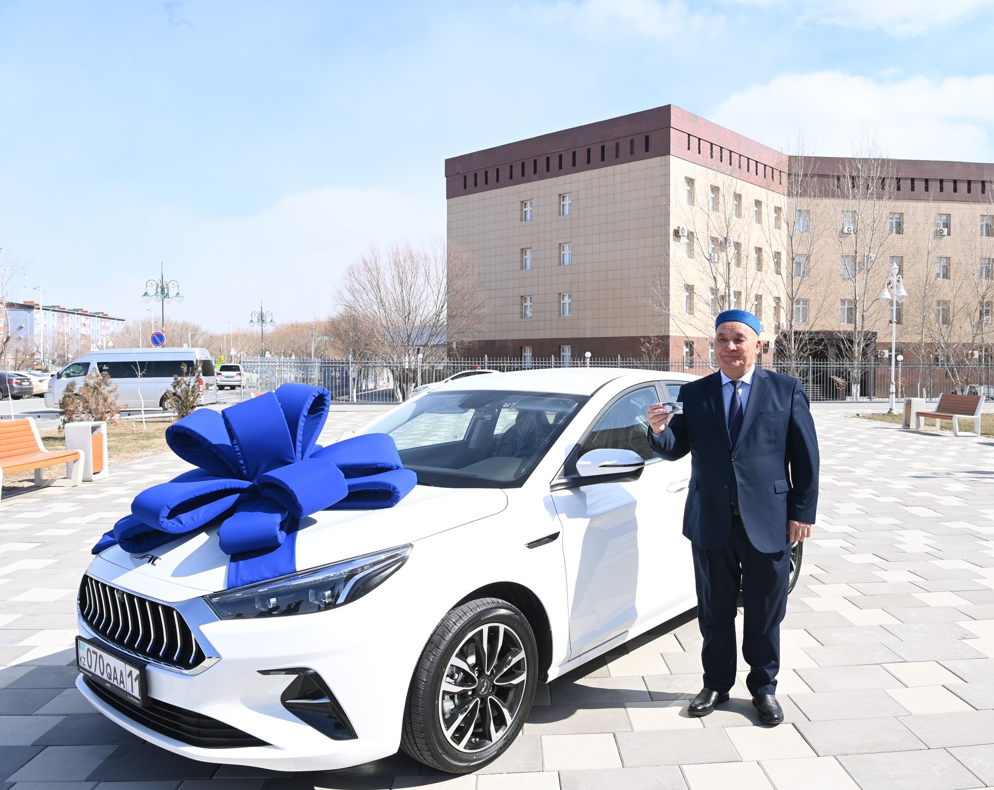 Алмасбек Алматовтың мерейтойына арналған «Жыр керуен» атты шығармашылық кеш өтті