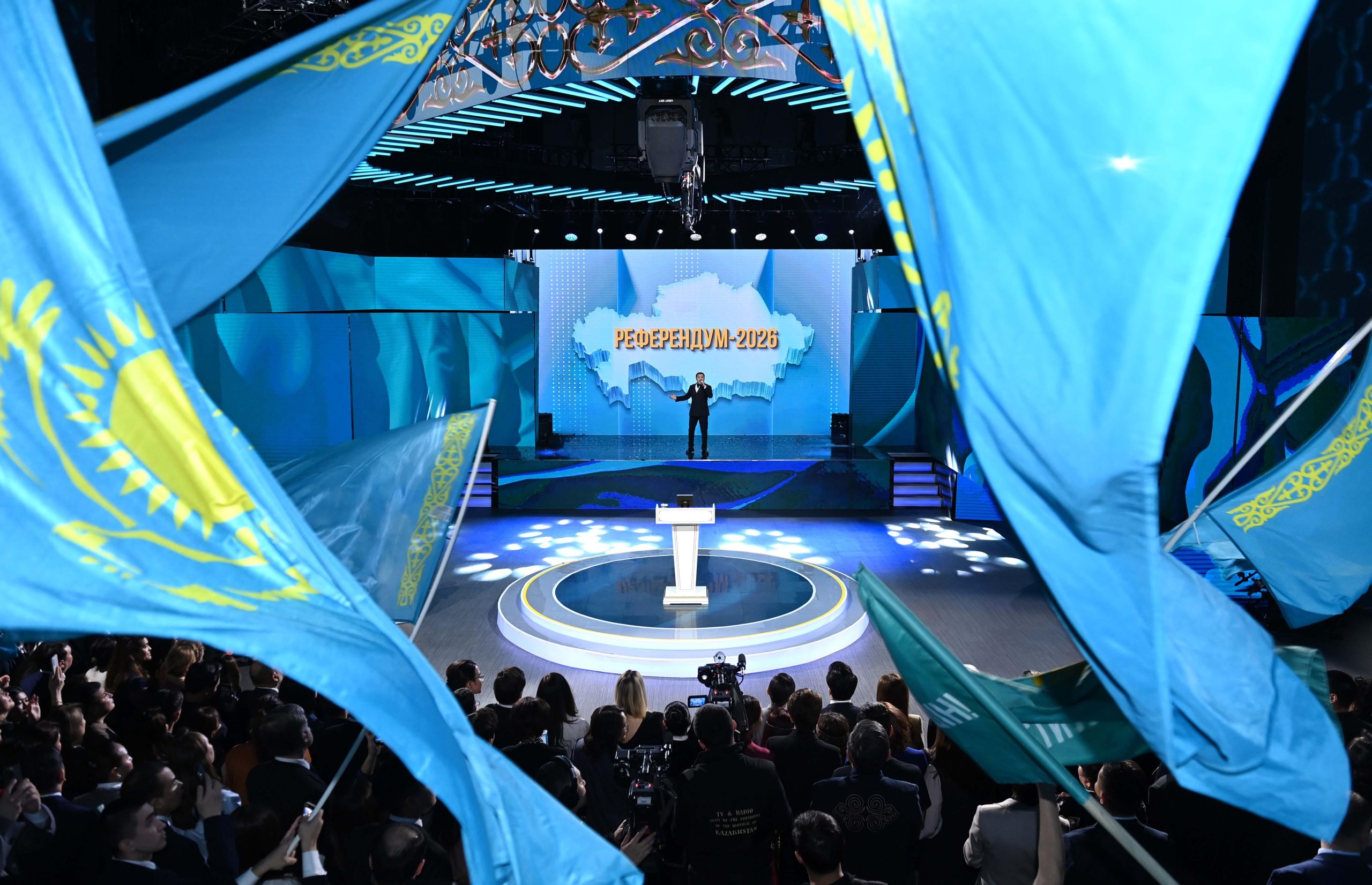 Президент Қасым-Жомарт Тоқаев республикалық референдум барысында жүргізілген экзит-полл қорытындысымен танысты