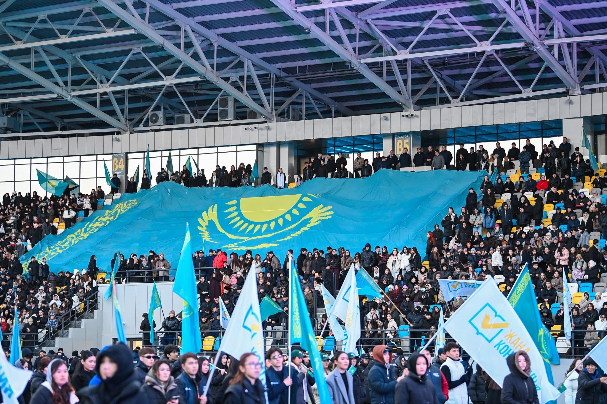 «ҚАЙСАР АРЕНА» СТАДИОНЫНДА OPEN AIR ФОРМАТЫНДАҒЫ ШАРА ӨТТІ