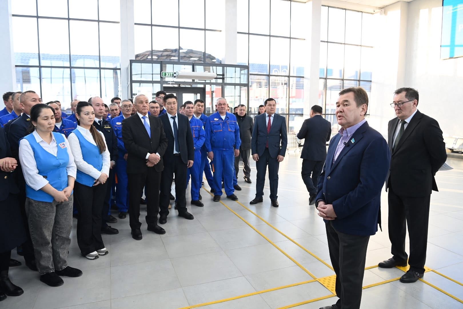 КОАЛИЦИЯ МҮШЕЛЕРІ КӘСІПКЕРЛЕРМЕН ЖӘНЕ КӨЛІК САЛАСЫ ҚЫЗМЕТКЕРЛЕРІМЕН КЕЗДЕСТІ