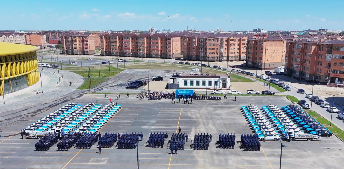 Қоғамдық қауіпсіздікті күшейту: Полицияға 100 жаңа автокөлік табысталды