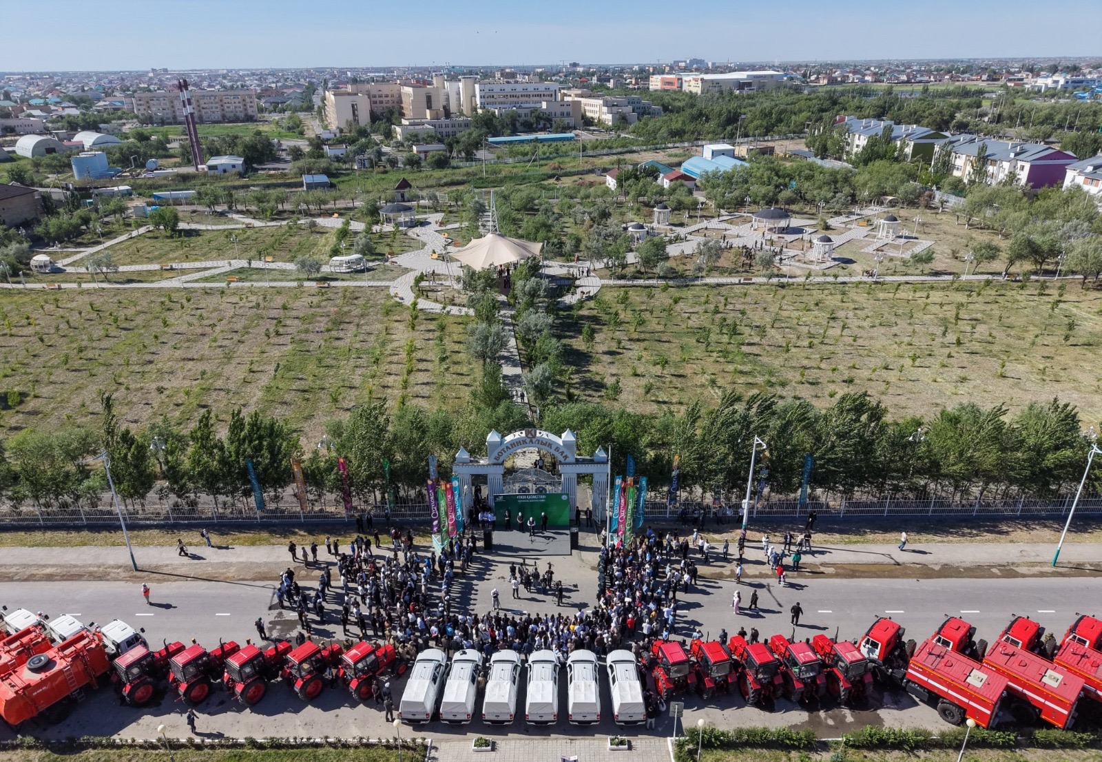 Қызылордада коммуналдық сала үздіктері марапаттап, техникамен қамтамасыз етілді
