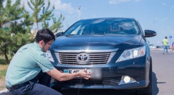 Қазақстандықтар жарты жылда әдемі нөмірлерге 2 миллиард теңге жұмсаған