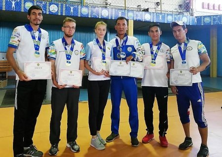 ҚР чемпионатынан жеңіспен оралды