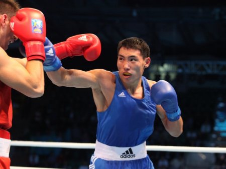 Жәнібек Әлімханұлы 11 жыл бойы түрмеде отырған боксшымен жұдырықтаспақ