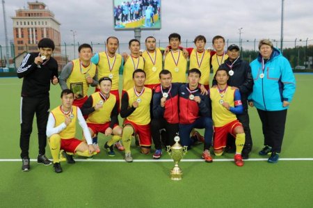 Көгалдағы хоккейден 1-орын алды