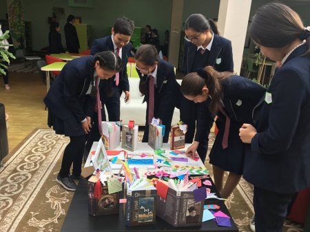 Оқушылар креативті бетбелгі дайындаудан жарысты