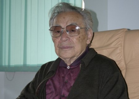 Бүгін - жазушы Әбдіжәміл Нұрпейісовтің туған күні