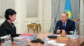 Назарбаев Мемлекеттік хатшымен кездесті