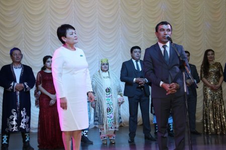 ӨЗБЕК ӨНЕРПАЗДАРЫНЫҢ СЫРҒА САПАРЫ