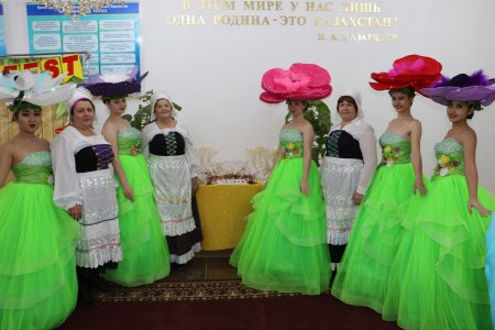 КҮЗ МЕРЕКЕСІН ТОЙЛАДЫ