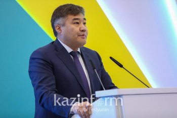 Дархан Кәлетаев: Жастар жылын өткізуде сән-салтанатты шаралардан бас тартамыз