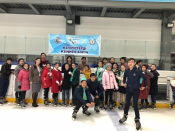 «Адал ұрпақ» клубының мүшелері тарихи жәдігерлермен танысты