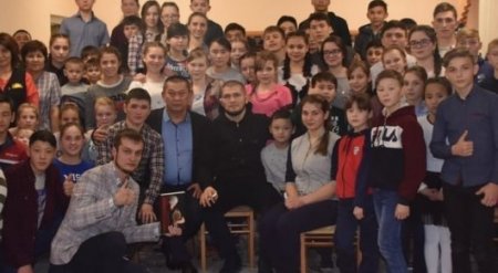 Хабиб Нурмагомедов Қарағандыға келді