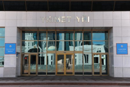 Министрлер кабинетінің жаңартылған құрамы қашан бекітіледі?