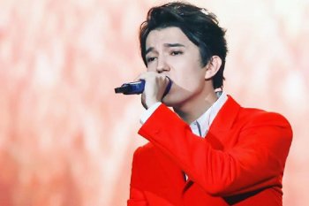 Димашты Канада, Корея, Түркия елдері шақырып жатыр - әншінің анасы