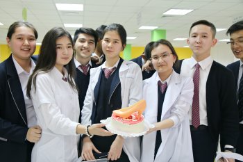 \"Тәтті кітаптар\" фестивалі өтті