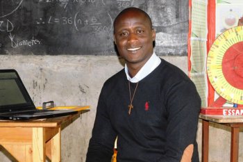 Кениялық мұғалім әлемдегі үздік ұстаз атанды