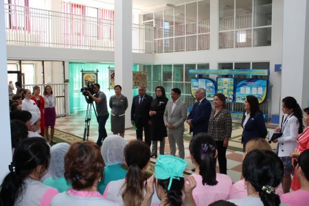 Халық қалаулылары балалар орталығының жұмысымен танысты