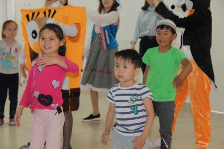 НЗМ «Театралды жәрдемі» балалар ауруханасында