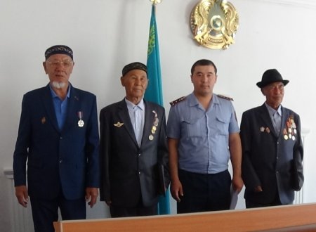 Қоғам тыныштығын күзеткен отбасы