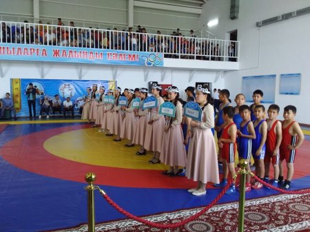 Сексеуіл кентінде грек-рим күресінен облыстық турнир өтті