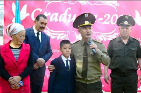 Кәріз құдығына құлаған бүлдіршінді құтқарып қалған 11 жасар бала марапатталды