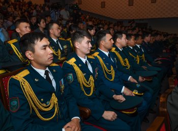 Бейбіт күн елдің қалауы, өшпейді жеңіс алауы