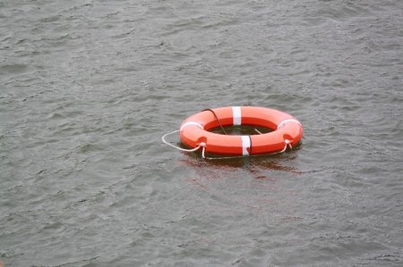 Қызылордада көл бетіне қалқып шыққан ер адамның мәйіті табылды