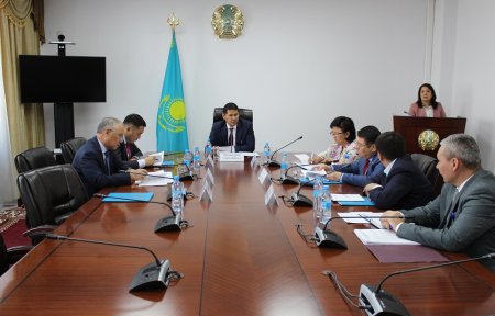 Әдеп кеңесі тәртіпке шақырды