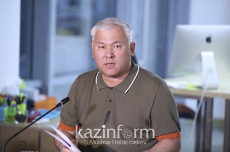 Мұрат Әбенов: Бұл сайлау қазақ тіліне деген сұраныстың өскенін көрсетті