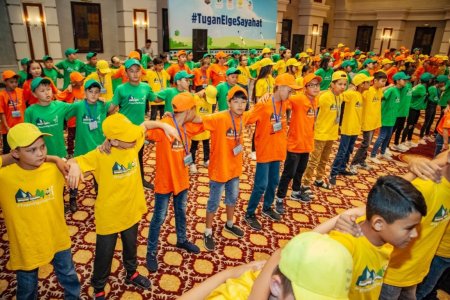 Қазақстанның көрікті жерлерін аралады