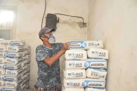 Қазалыда кафельге арналған клей шығаратын цех іске қосылды