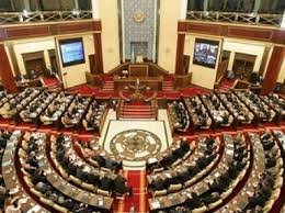 Қазақстан Парламенті депутаттары каникулға кетті