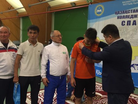 Сыр елінің асықшылары алда