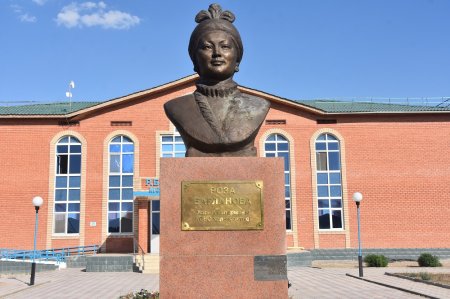 Ескерткіштермен еркін таныса аласыз