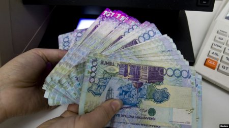 Қазақстанда дәрігерлердің жалақысы 550 мың теңгеге дейін көтеріледі