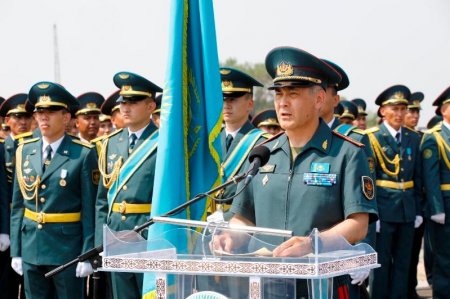 Нұрлан Ермекбаев: Әскерилер қаза болған ұшқыштардың отбасыларын қамқорлыққа алады